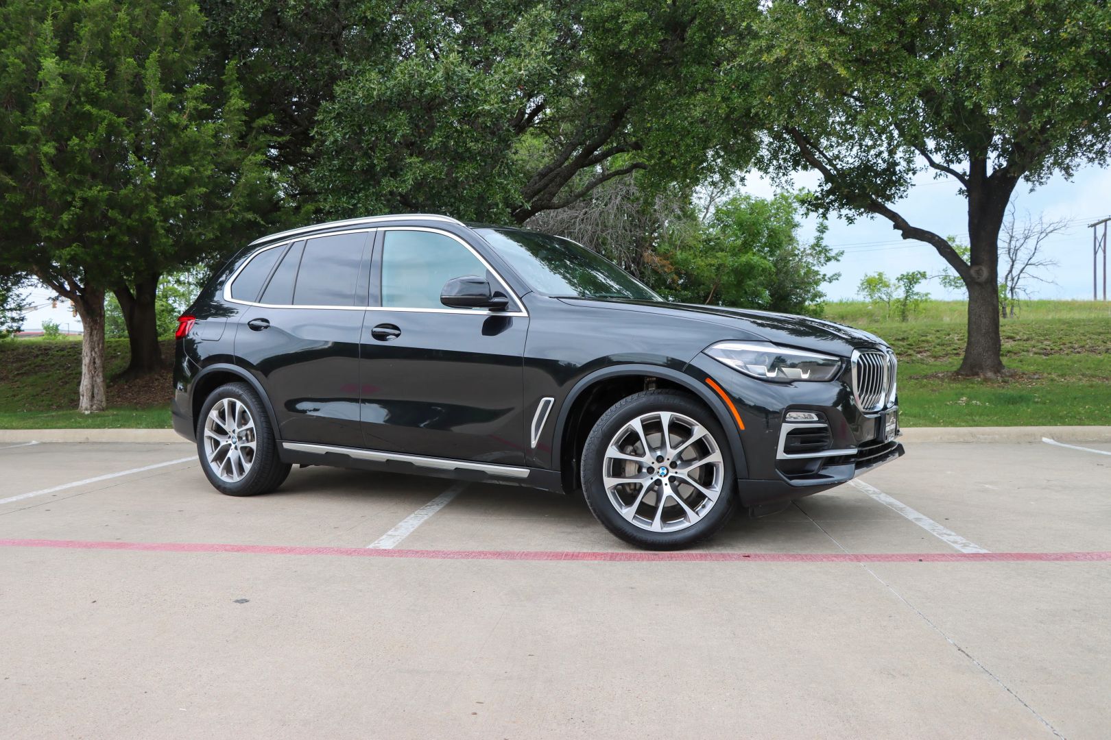 2019 BMW X5 xDrive40i Sport Utility 4D photo 1