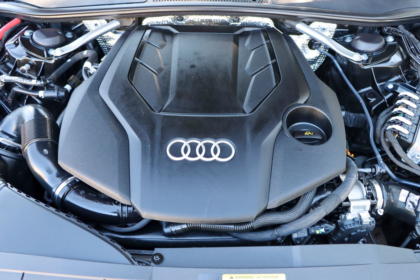2021 Audi A6 55 TFSI Prestige Sedan 4D photo 1