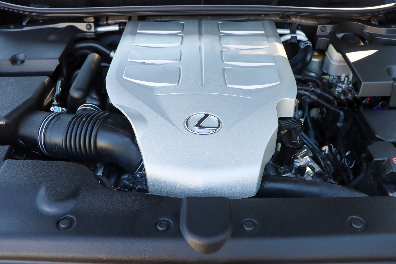 2015 Lexus GX GX 460 Luxury Sport Utility 4D photo 1