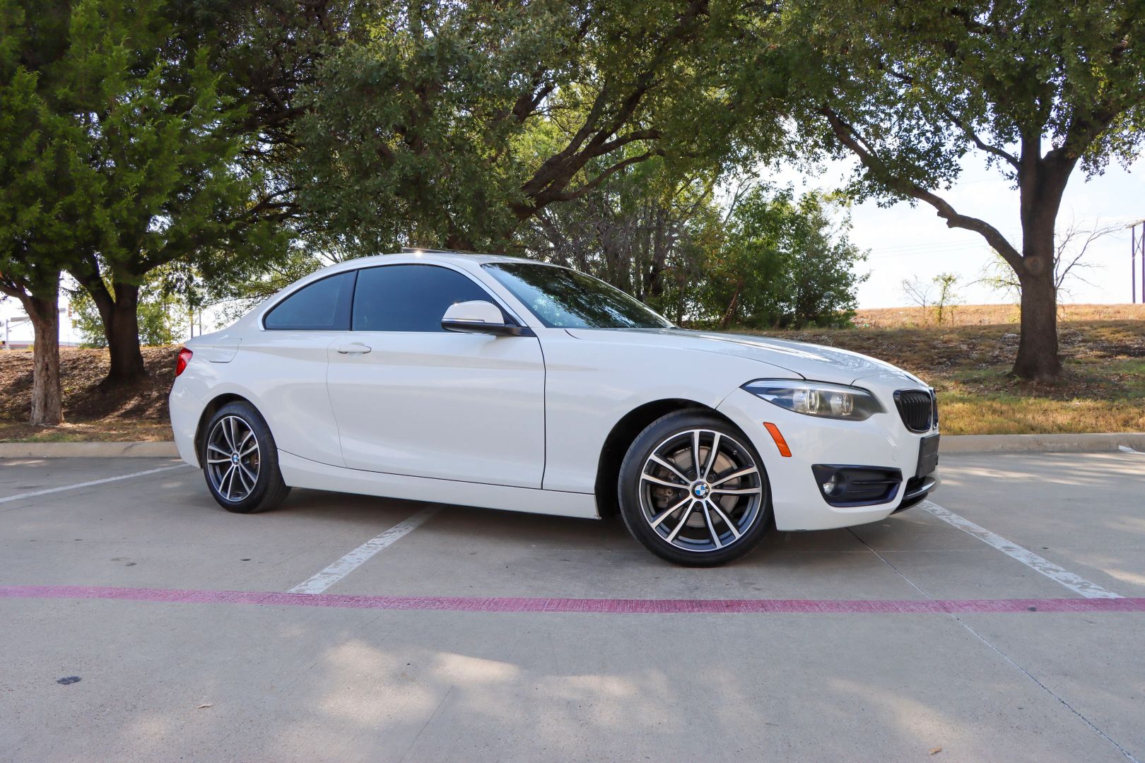 2018 BMW 2 Series 230i xDrive Coupe 2D photo 1