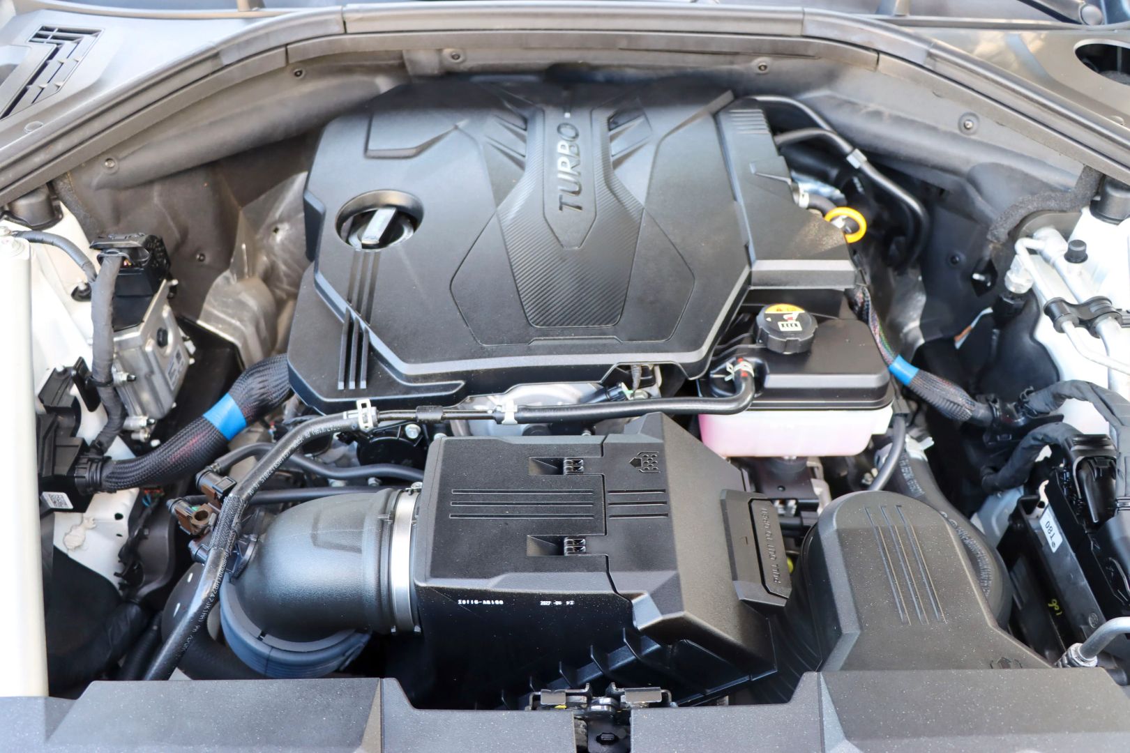 2022 Genesis GV70 2.5T Standard Sport Utility 4D photo 1
