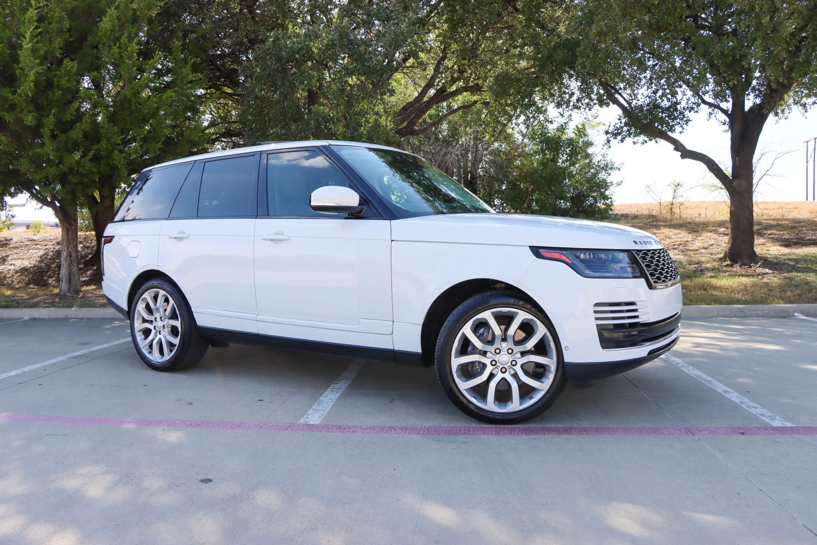 2019 Land Rover Range Rover HSE Sport Utility 4D photo 1
