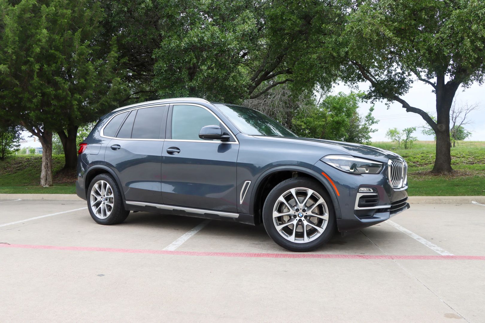 2020 BMW X5 sDrive40i Sport Utility 4D photo 1
